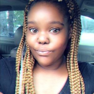Meet your Posher, Jureka